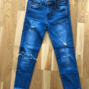  - Zara jeans 36 Strech Bra skick 