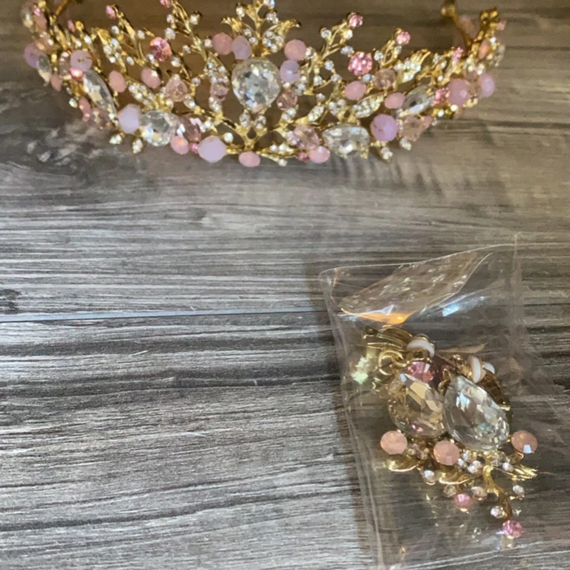 Tiaror guld olika sorter  - 90