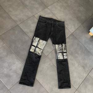 HELMUT LANG -Size: 31 -Painted details