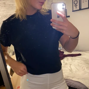 T-shirt från NAKD - supersnyggg t-shirt från NAKD, frakt tillkommer🌸🌸