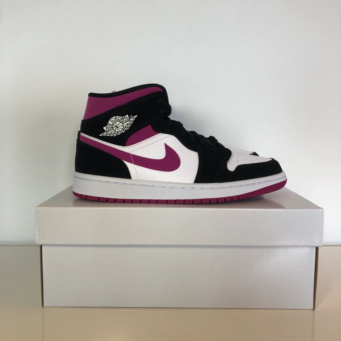 Air Jordan 1 - 90