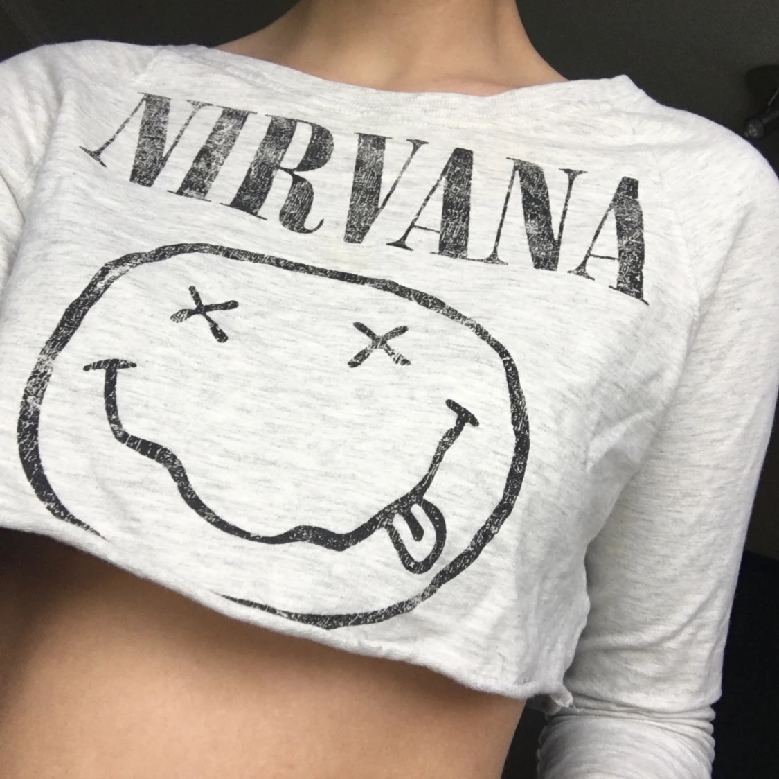 Långärmad magtröja med Nirvana tryck - 90