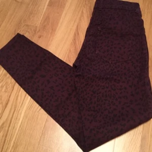  - Fina byxor från HM Trend.