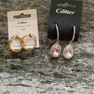  -  Örhängen!! Helt oanvända  Nypris för både 520kr. Säljar både för 300kr.  