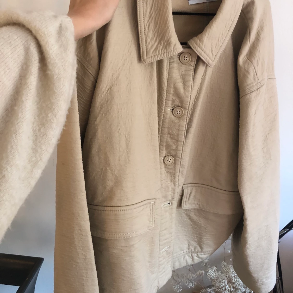 Beige jacka från weekday  - 91
