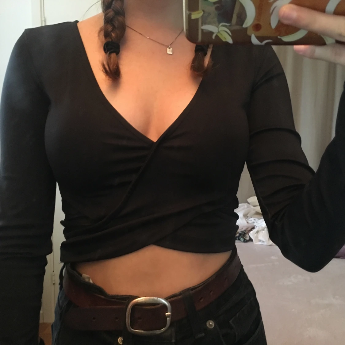 Snygg Svart Urringad