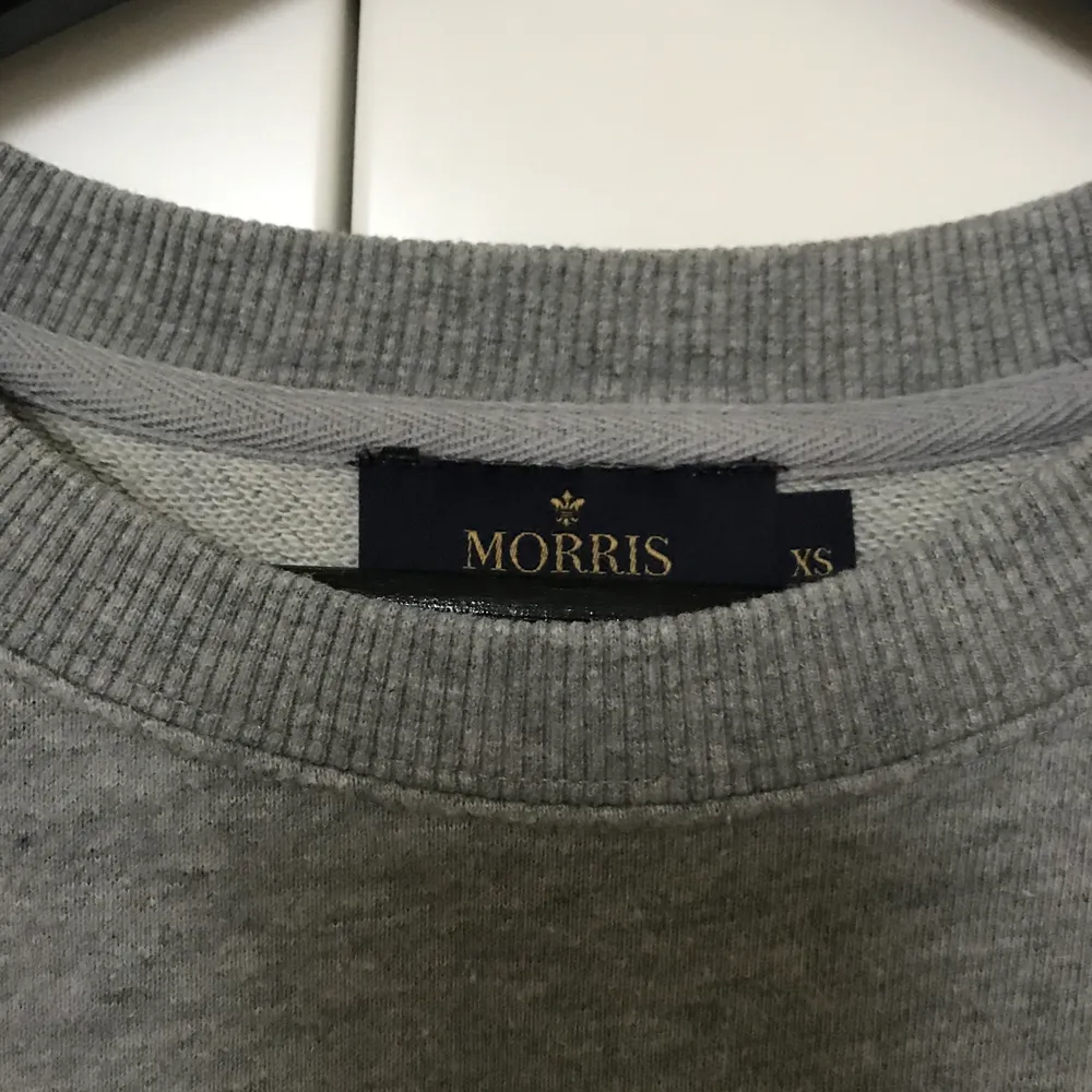 Grå Morris tröja. Tröjor & Koftor.