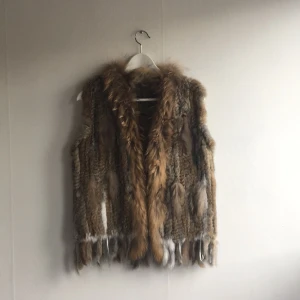  - Jättefin pälsväst, aldrig använd!