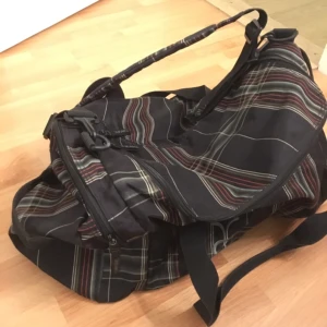  - dakine bad, fint skick. 

normalstor! 