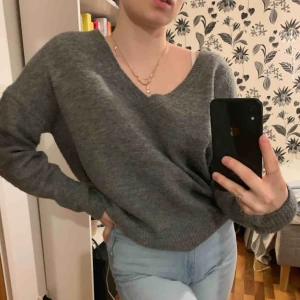  - Köpt i höstas, knappt använd! Passar xs-L beroende på passform. Köpare står för frakt 💖