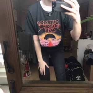  - Tröja från bershka,köpt i Spanien 