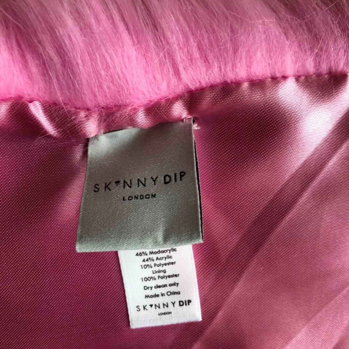 Löskrage i fuskpäls - 91