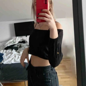  - Offshoulder tröja😍😍