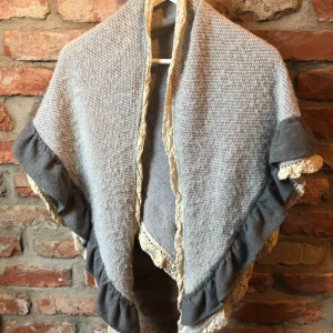  - Ester Elenora halsdukar 100kr/st