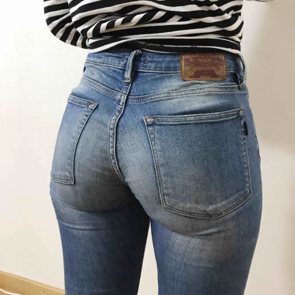Ett par super snygga jeans från märket crocker, knappt använda så dem är i mycket bra skick. . Jeans & Byxor.