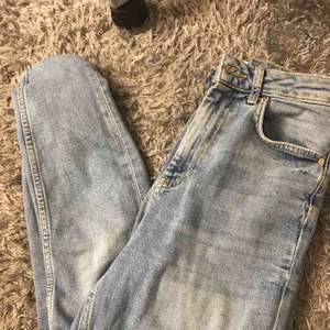 gina tricot jeans modellen leah