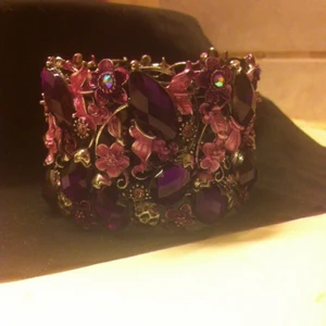 Armband från Spanien, ej använd. - Armband från Spanien, ej använd.