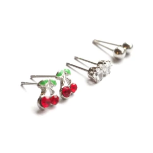  - nya örhängen  49kr / set (3par) 