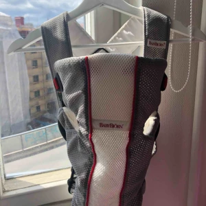  - Felfri bärsele babybjörn 