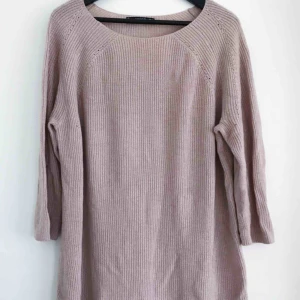  - Lite kortare ärm. Sparsamt använd. 