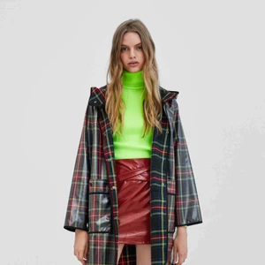  - Zara  soldout raincoat. Used only once ! 