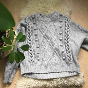  - Fin stickad tröja från HM