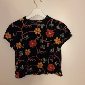 Forever 21 - En fin tröja från forever 21