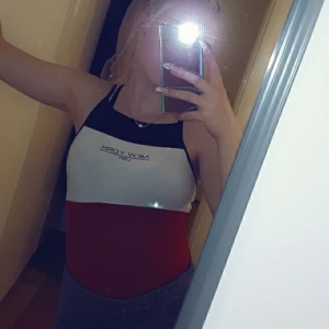 Body - Knappt använd. Alltid haft underkläder under så inget smutsigt.