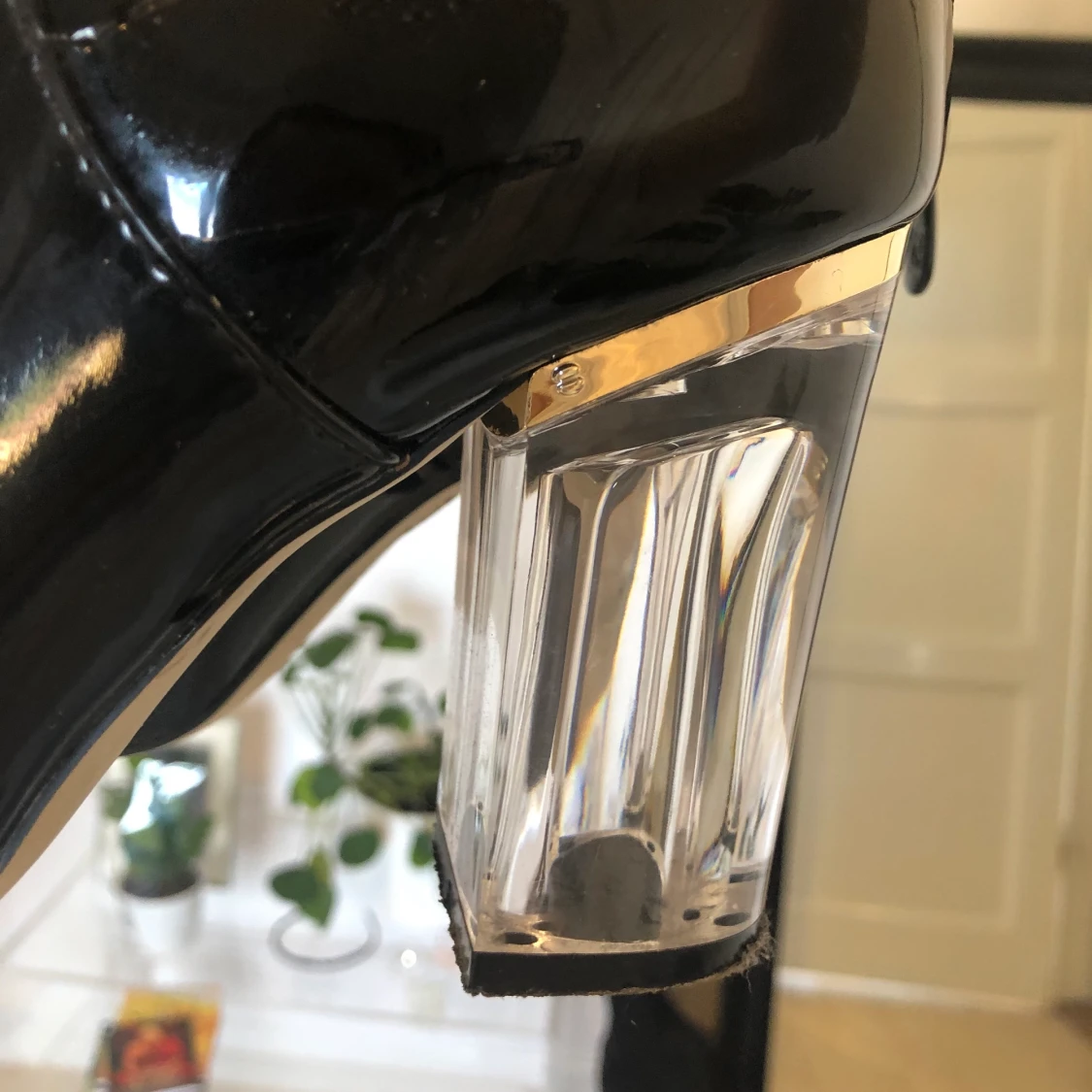 Glansiga boots från Public Desire - 91