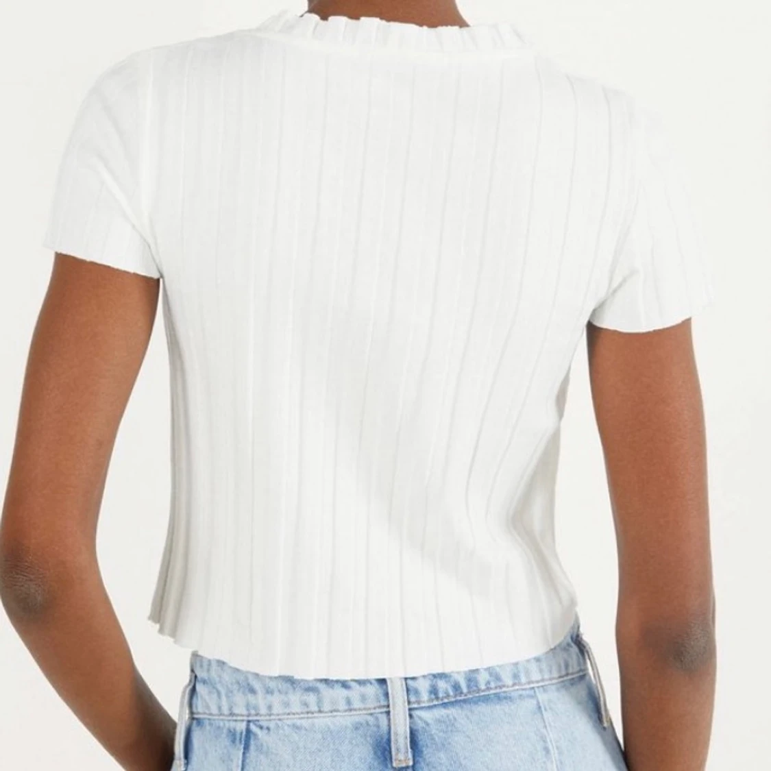 Vit v-ringad Kofta  - 91