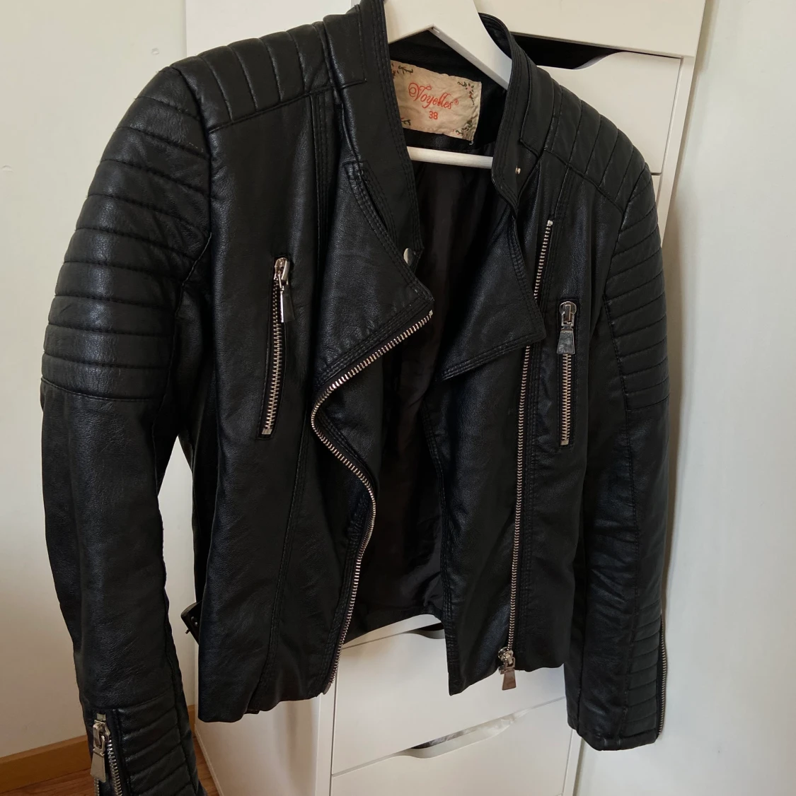 Skinnjacka strl. 38 - 91