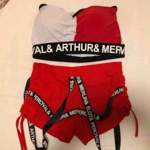  - 50kr/st eller både för 90kr. Priset är exklusive frakt 📦. 