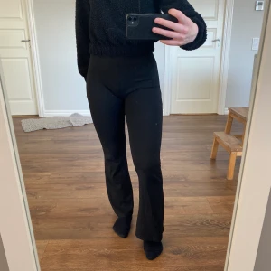 Basically basics från Gina Tricot - Använda fåtal gånger, nyskick. 150+frakt 