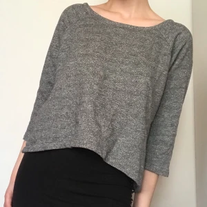 Tröja - Super skön tröja från Denim i storlek S! Bra skick. Köparen står för frakten men kan även mötas upp i Uppsala, Knivsta eller Sigtuna. Tveka inte att fråga mig om något!