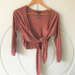 Söker denna från Rituals - Söker denna kofta (färg spelar ingen roll) från Rituals,  någon som har och vill sälja ?🙂