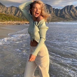 Pearl kardinal strl M - Endast testad! Strl M. Frakt tillkommer på 50:-