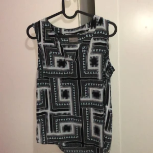 Linne - Jätte fin linne, användes ca 1-2 gånger.