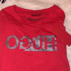 Hugo boss - Hugo boss t-shirt. xs. Aldrig använd. Lappen kvar.