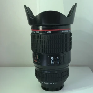 Take away mugg - I form av ett objektiv. Aldrig använd! 