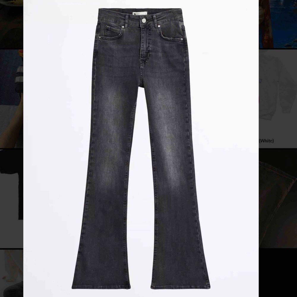 Jättesnygga gråa bootcut jeans från Ginatricot ”Natasha” frakt tillkommer! :) . Jeans & Byxor.