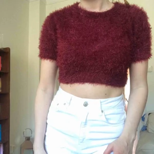  - Jättesnygg vinröd tröja från Zara. Kan mötas upp i Stockholm eller frakta! 