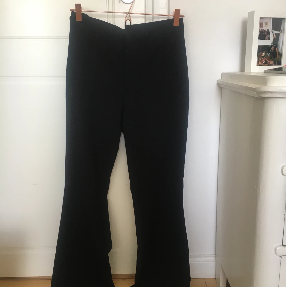 Utsvängda kostymbyxor zara strl S