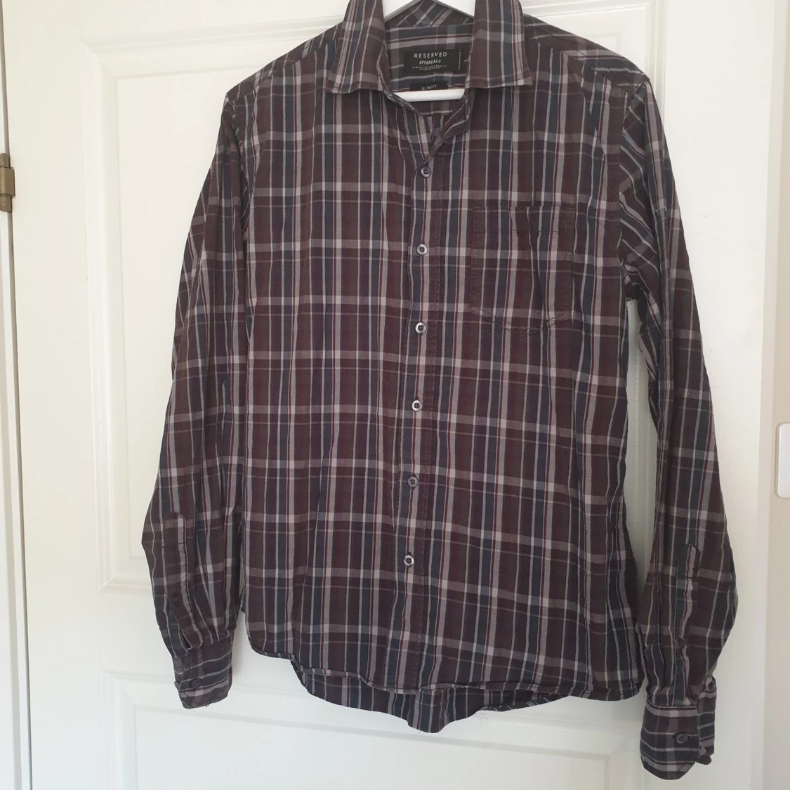 Långärmad skjorta strl M Slim fit