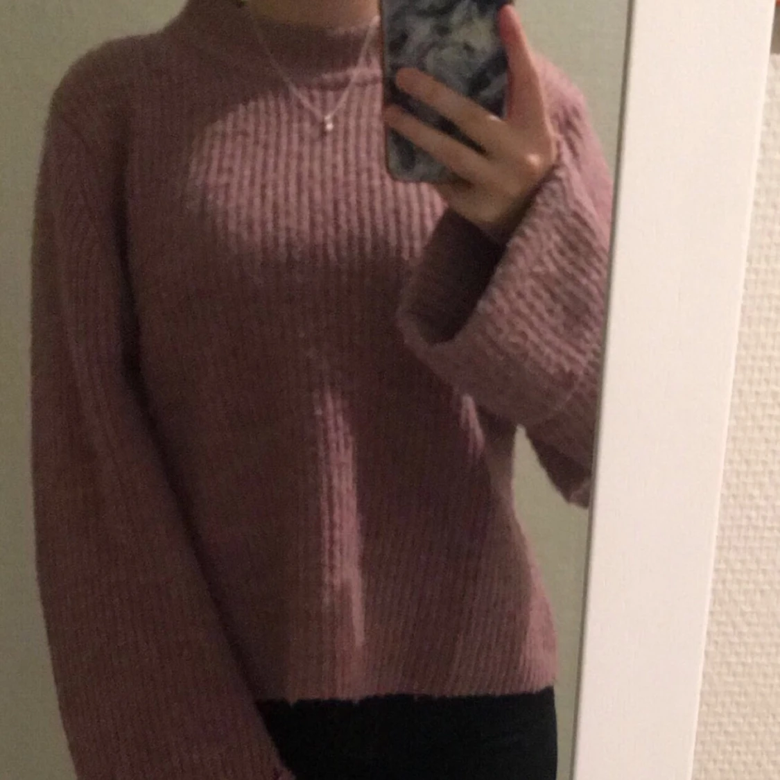 Rosa/lila stickad tröja flared ärm - 90