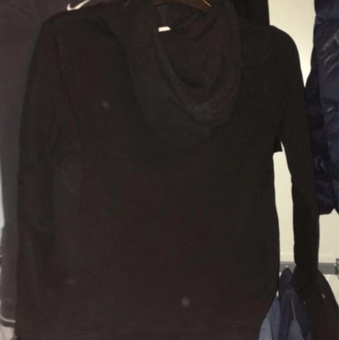 Svart vans hoddie i stl S - 90