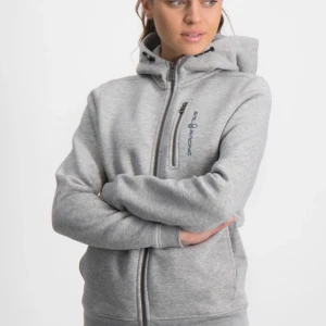 Sail racing kofta - Säljer nu min näst intill nya sailracing kofta (använd 2 gånger) 