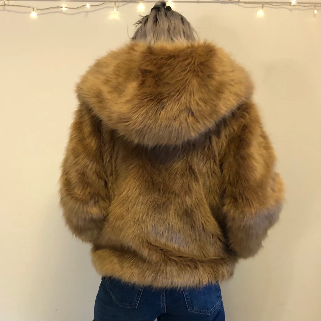 Pälsjacka med hoodie - 90