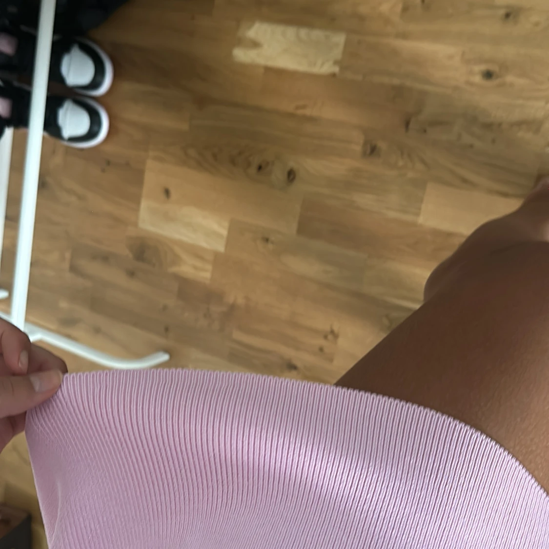 En rosa kort klänning från Zara - 92