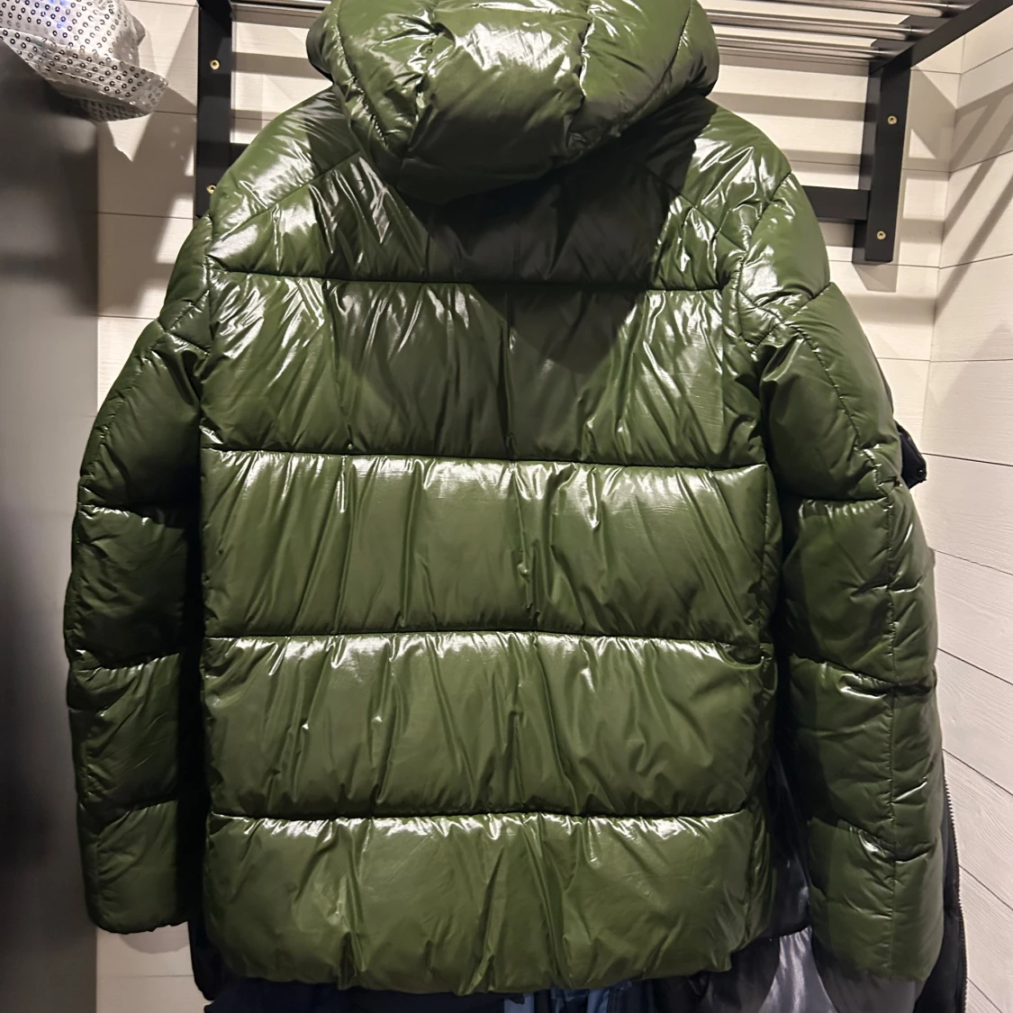 Save the duck jacka - 90