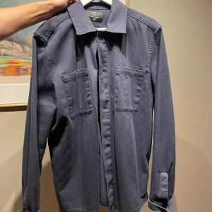 Overshirt  - Overshirt från Cubus. Knappt använd. Passar till höst/sommar/vår 